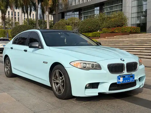 BMW 5 Series 2011