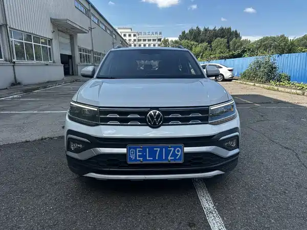 Volkswagen T-Cross 2023