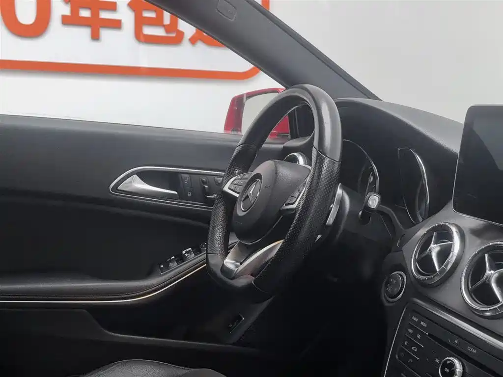 Mercedes-Benz CLA 2016 — фото 22