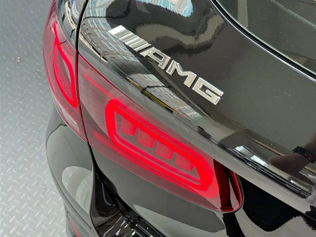 Mercedes-Benz GLC AMG 2023 — фото 8