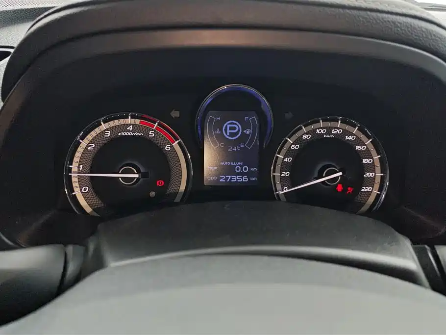 Isuzu MU-X 2018 — фото 14