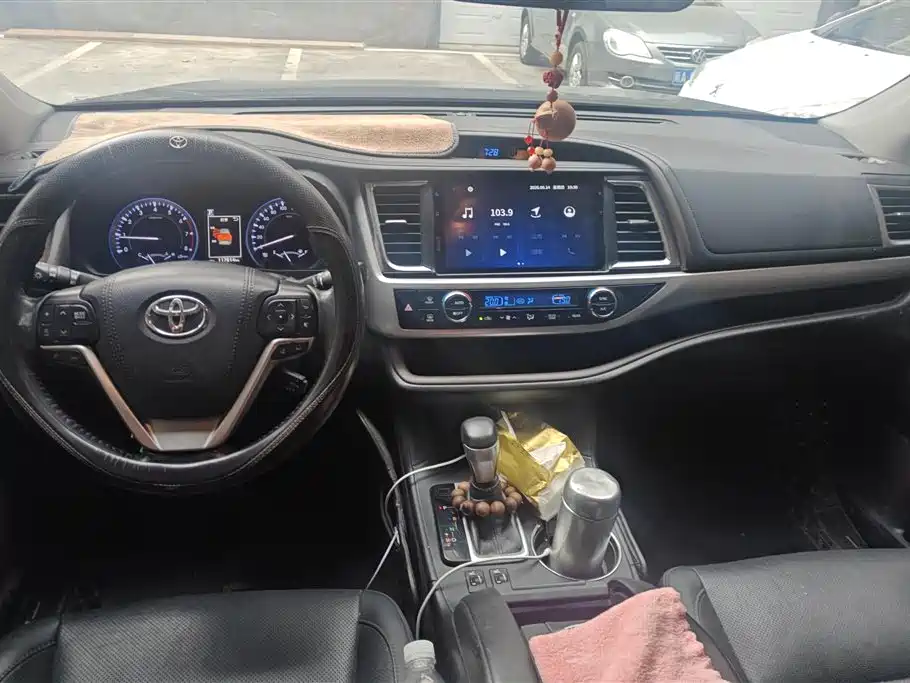 Toyota Highlander 2019 — фото 12
