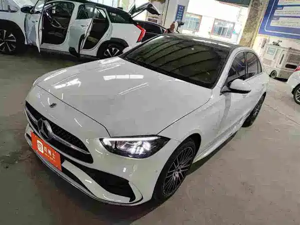 Mercedes-Benz C-Class 2023