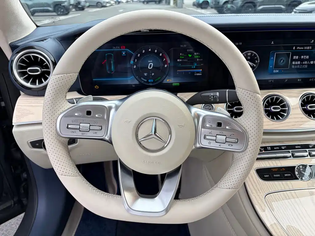 Mercedes-Benz E-Class 2020 — фото 6