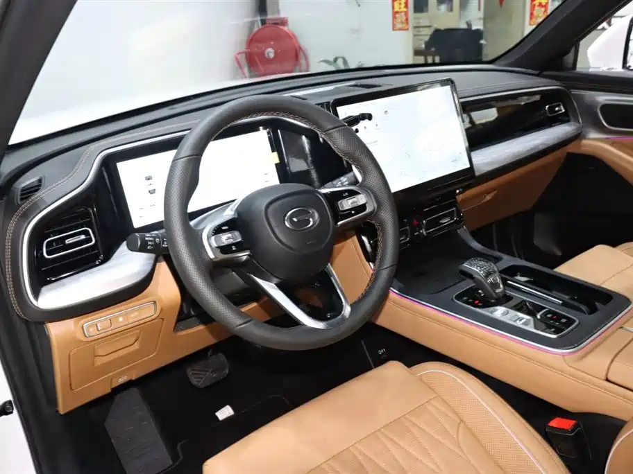 GAC Motor Trumpchi GS8 2025 — фото 10