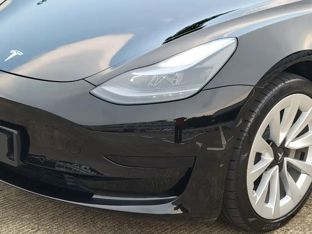 Tesla Model 3 2022 — фото 4
