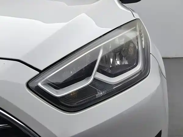 Ford Escort 2016
