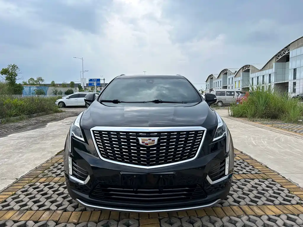 Cadillac XT5 2020 — фото 2