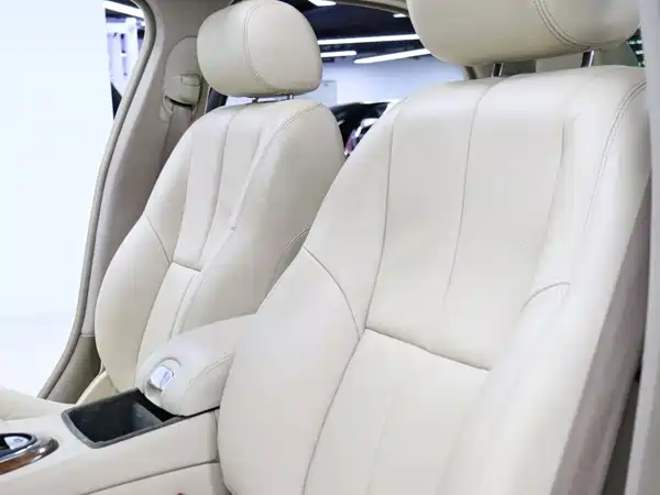 Jaguar XJ 2005