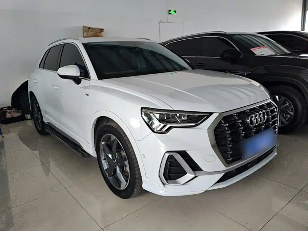 Audi Q3 2023 — фото 22