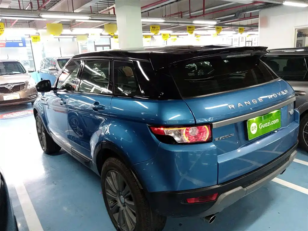 Land Rover Evoque 2015 — фото 23