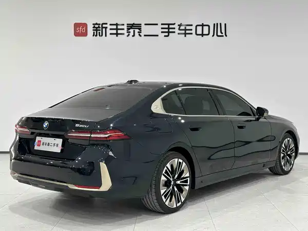 BMW 5 Series 2024