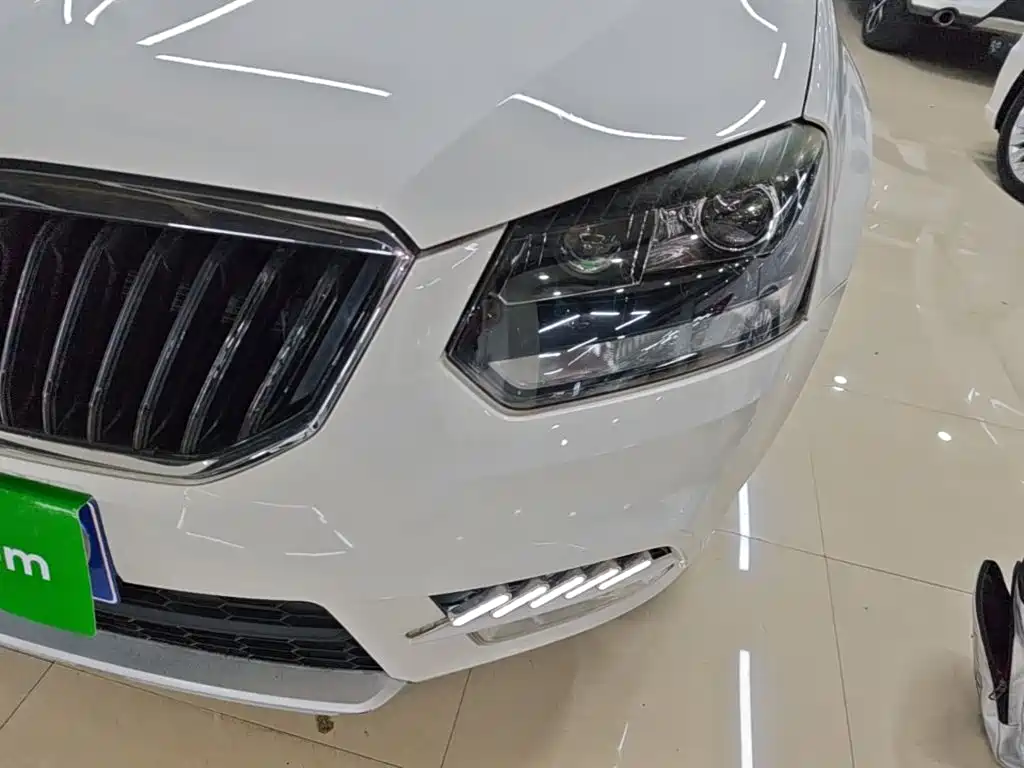 Skoda Yeti 2018 — фото 24