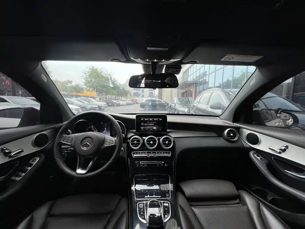 Mercedes-Benz GLC Coupe 2017 — фото 11