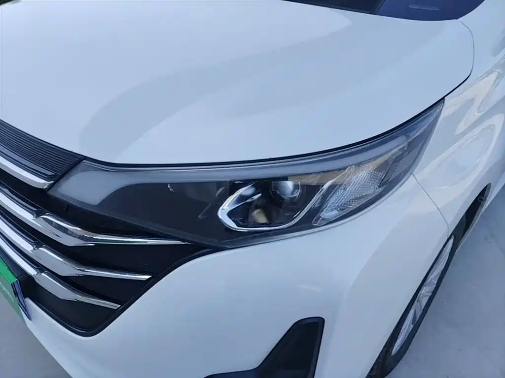 GAC Motor Trumpchi M6 2019 — фото 24