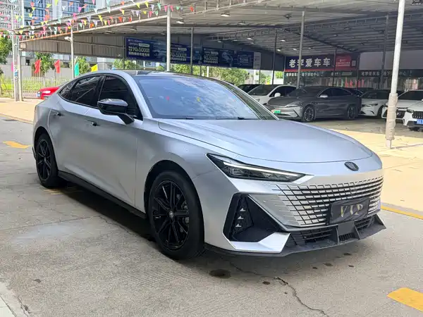 Changan UNI-V 2024