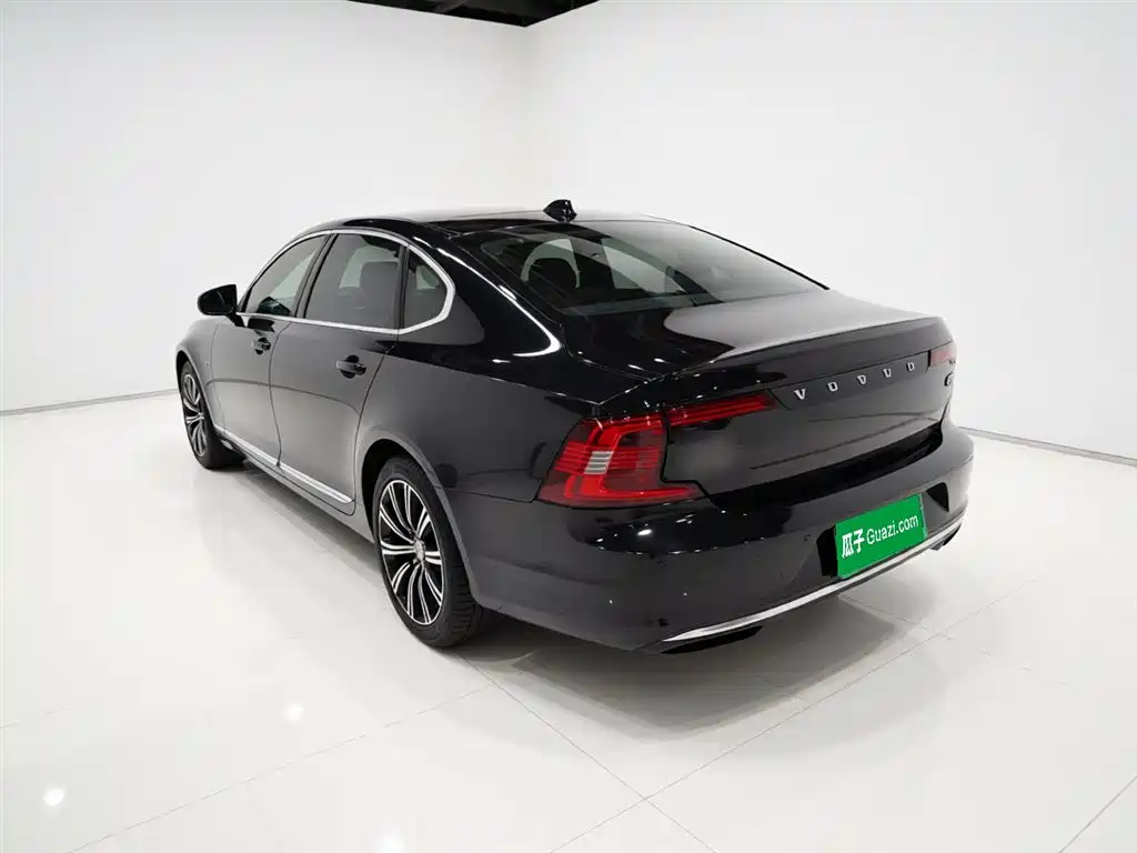 Volvo S90 PHEV 2021 — фото 4