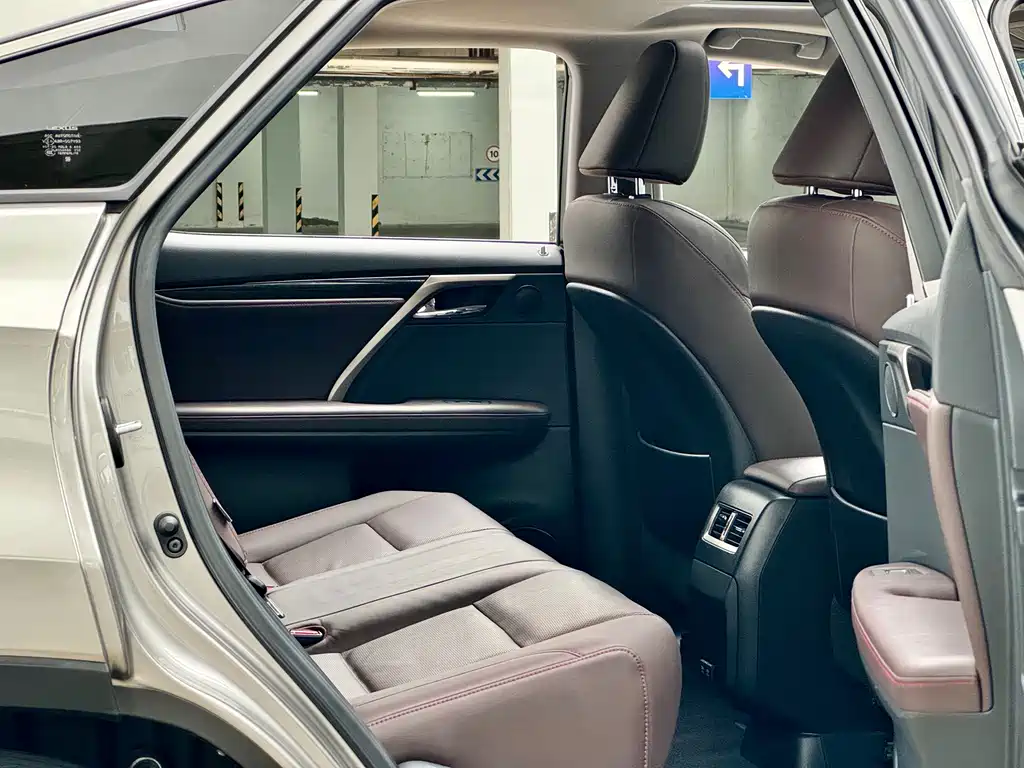 Lexus RX 2021 — фото 10