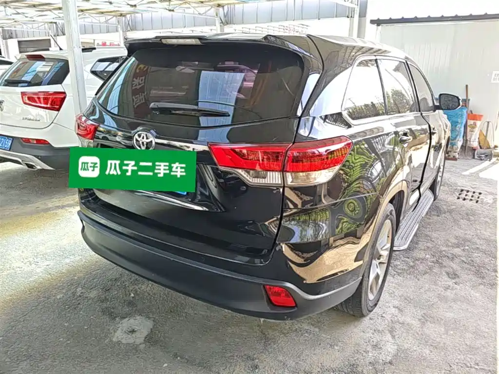 Toyota Highlander 2019 — фото 12