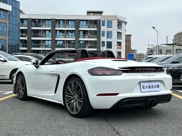 Porsche 718 2016