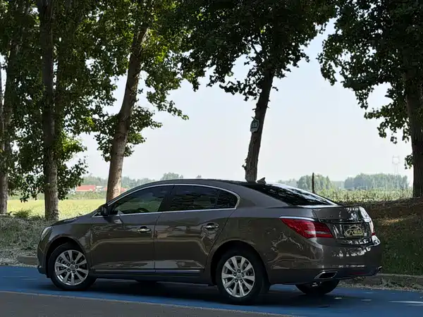 Buick LaCrosse 2013