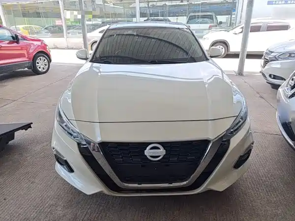 Nissan Teana 2021
