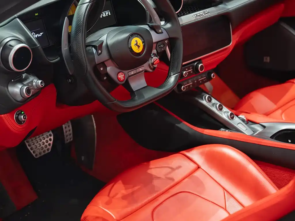 Ferrari Portofino 2019 — фото 20