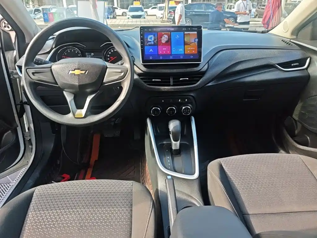 Chevrolet Cavalier 2021 — фото 10