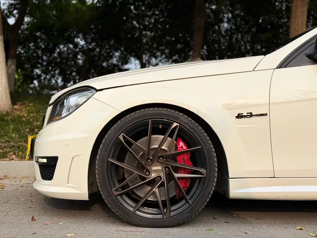 Mercedes-Benz C-Class AMG 2012 — фото 11