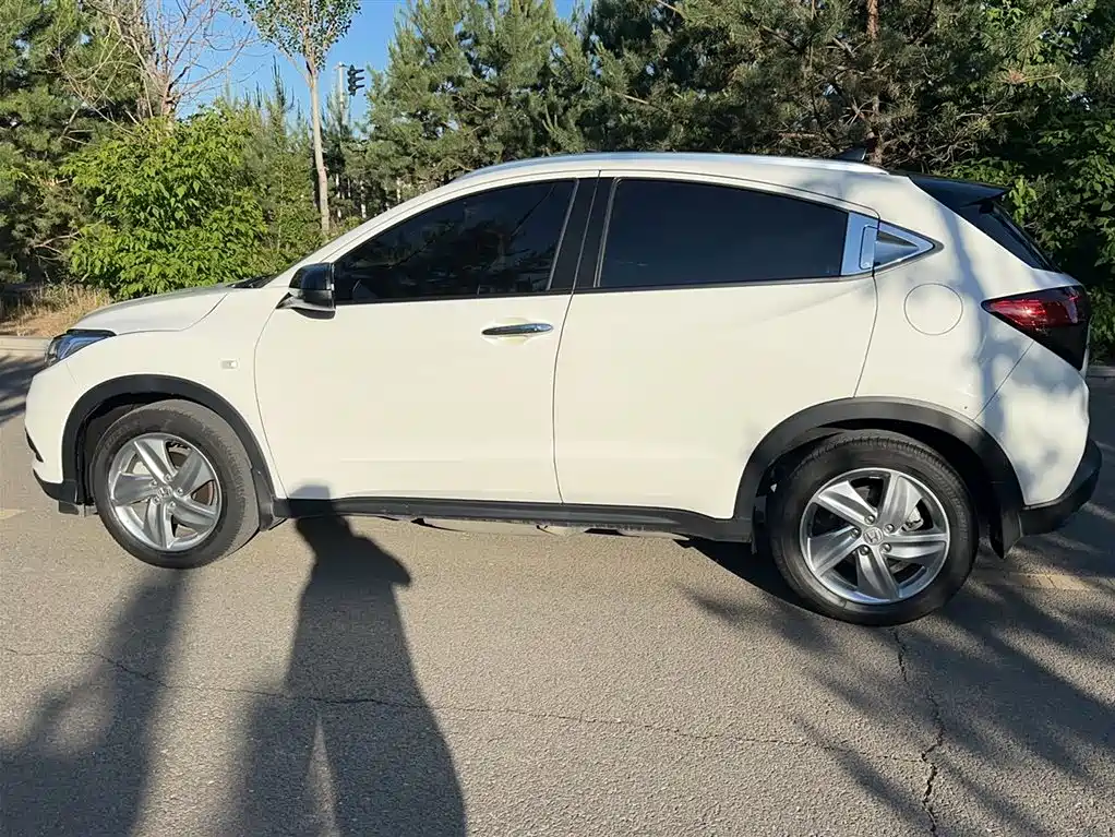 Honda Vezel 2021 — фото 11