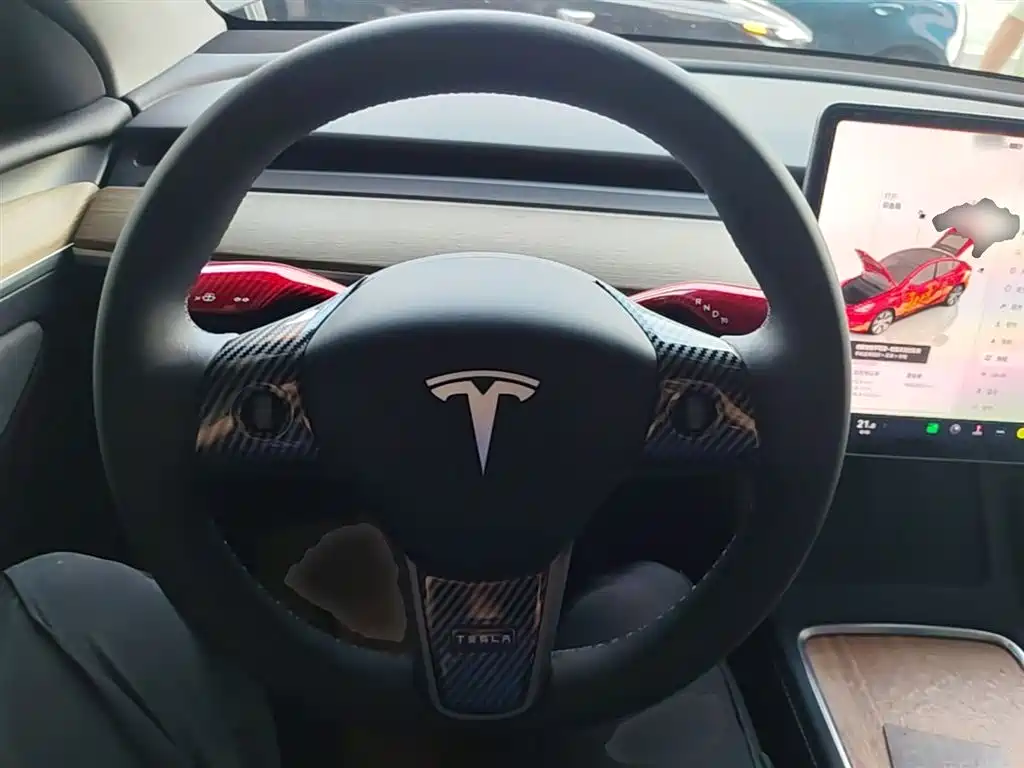 Tesla Model Y 2022 — фото 11