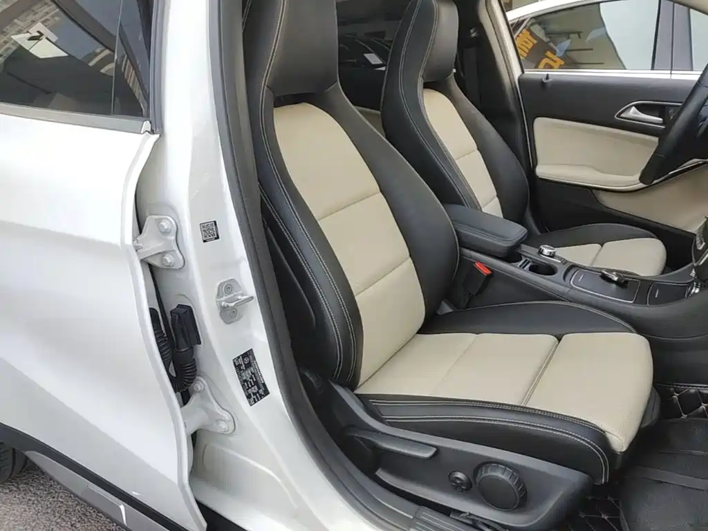 Mercedes-Benz GLA 2018 — фото 25