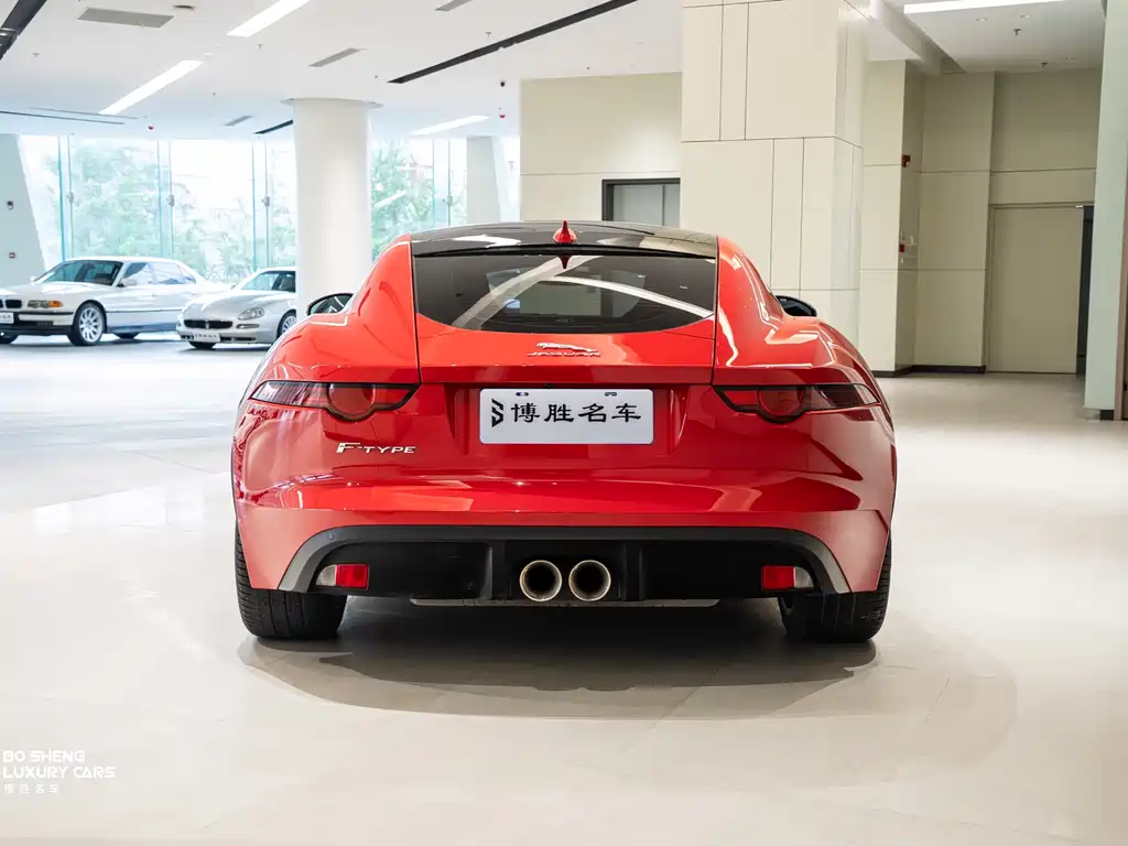 Jaguar F-TYPE 2018 — фото 20