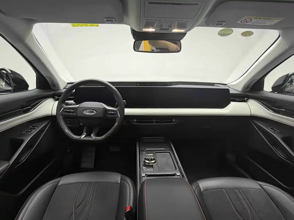 Ford Mondeo 2022 — фото 15