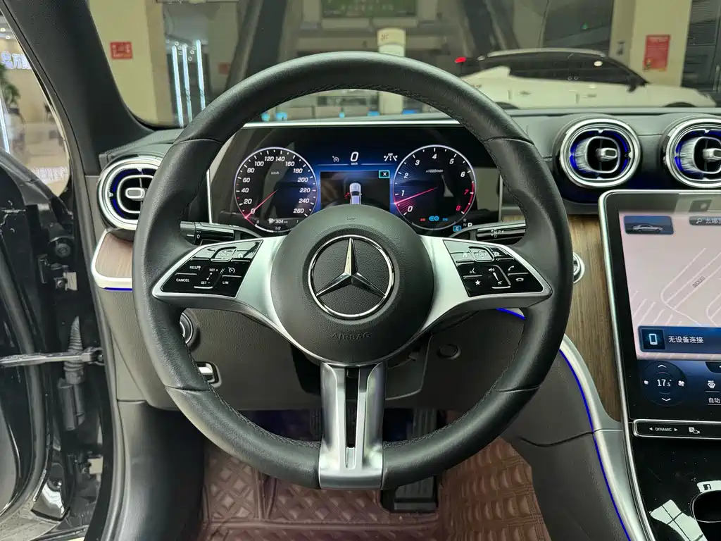 Mercedes-Benz C-Class 2022 — фото 11