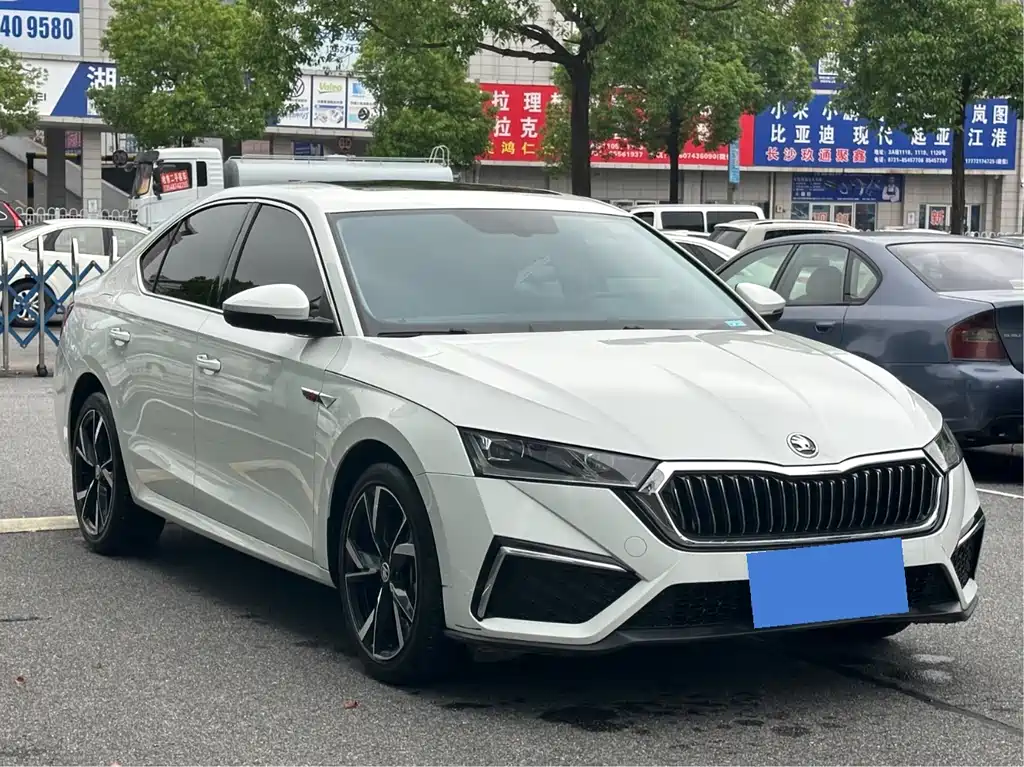 Skoda Octavia 2023