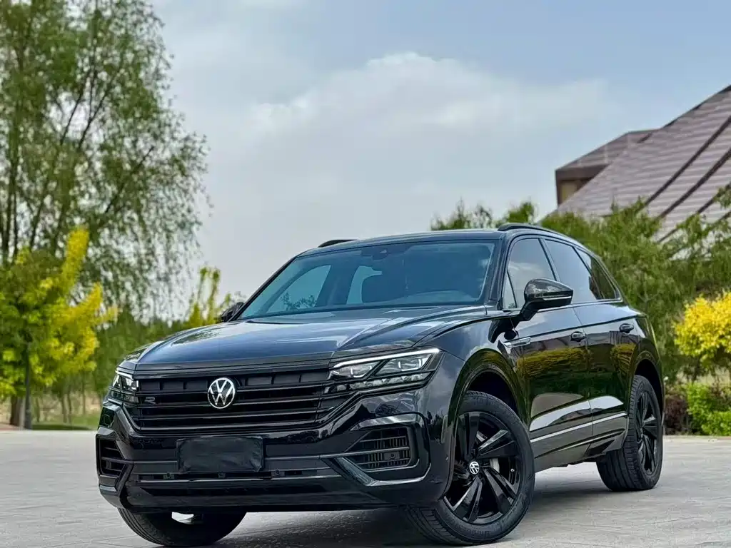 Volkswagen Touareg 2022 — фото 3