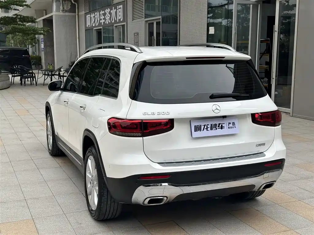 Mercedes-Benz GLB 2020 — фото 20