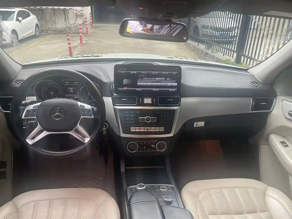 Mercedes-Benz GL-Class 2015 — фото 3
