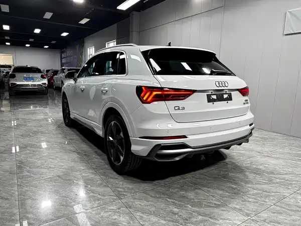 Audi Q3 2022