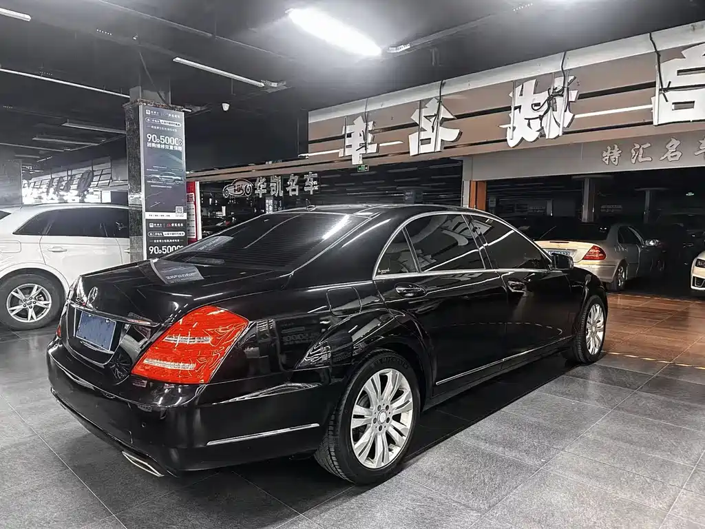 Mercedes-Benz S-Class 2011 — фото 12