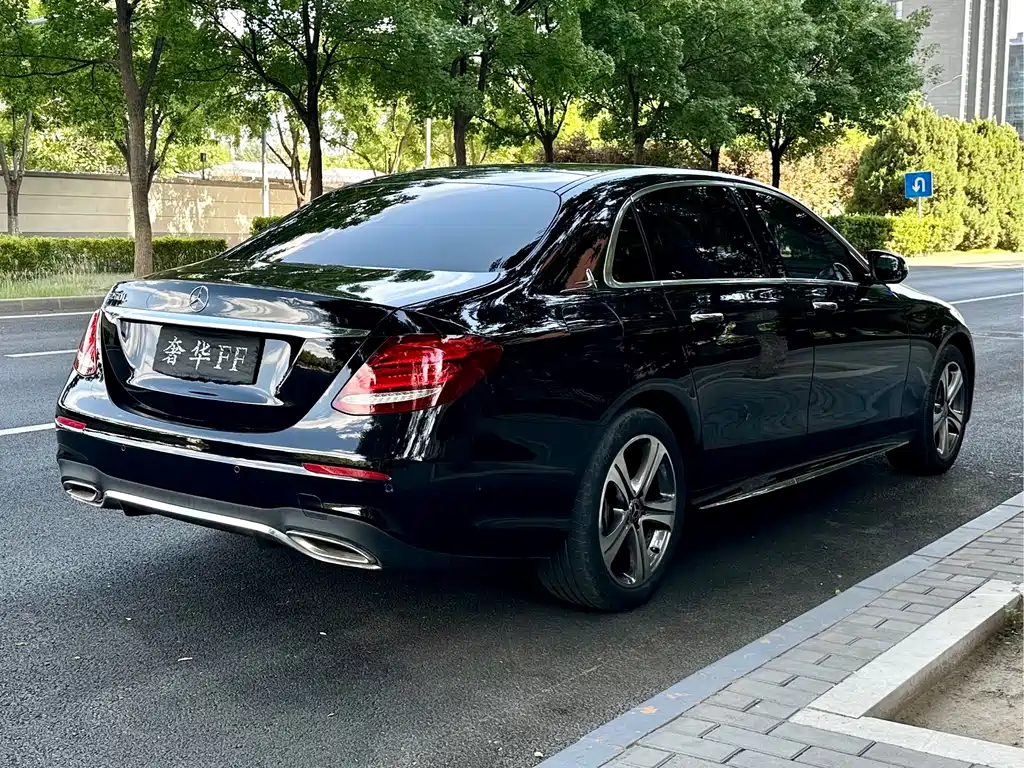 Mercedes-Benz E-Class 2020 — фото 5