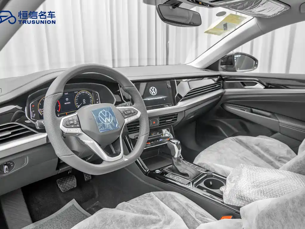 Volkswagen Passat — фото 11