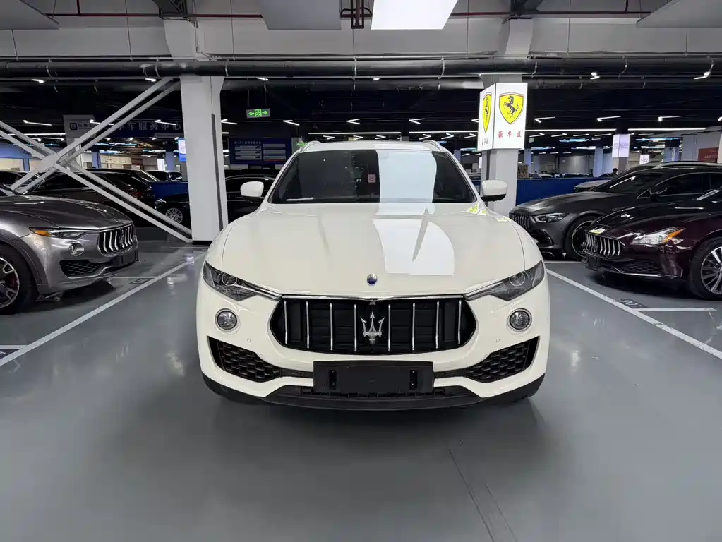 Maserati Levante 2017 — фото 2