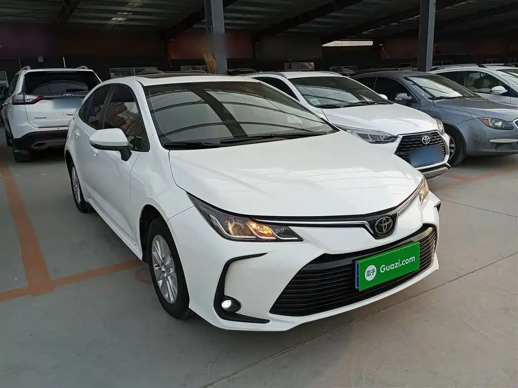 Toyota Corolla 2019 — фото 22