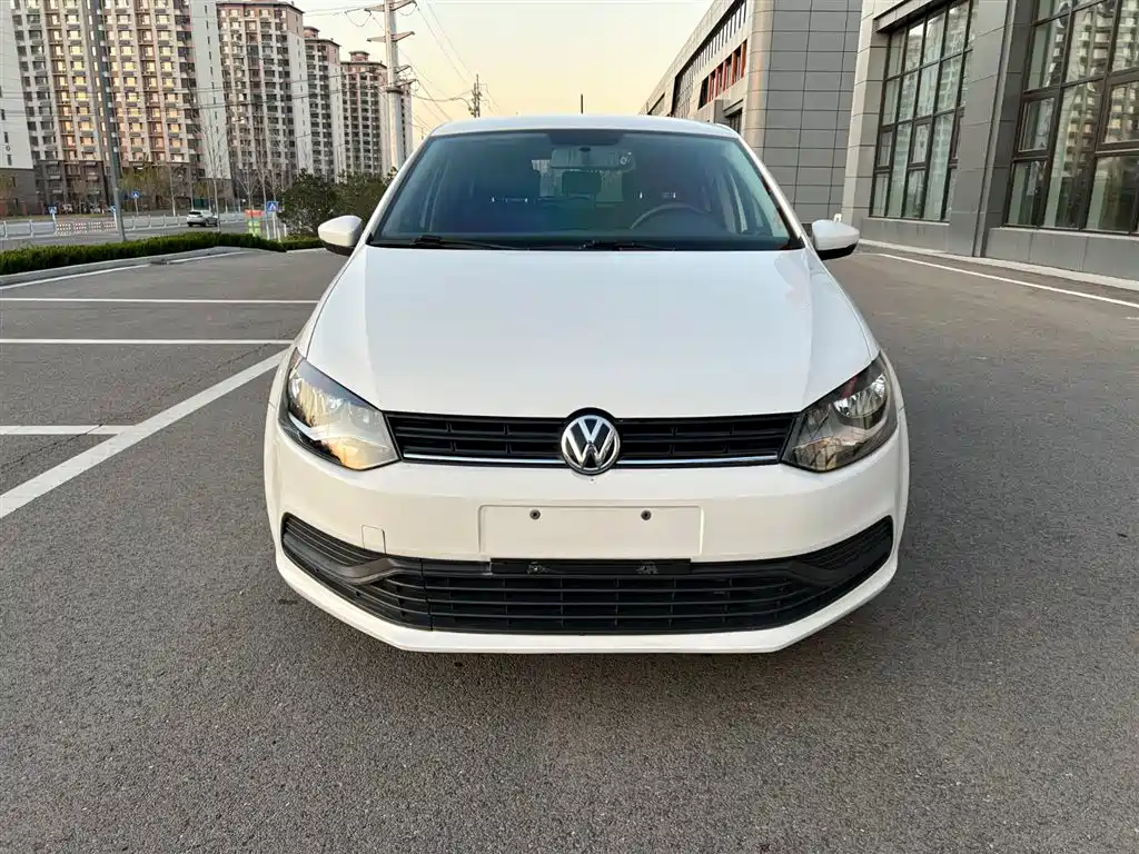 Volkswagen Polo 2018 — фото 2