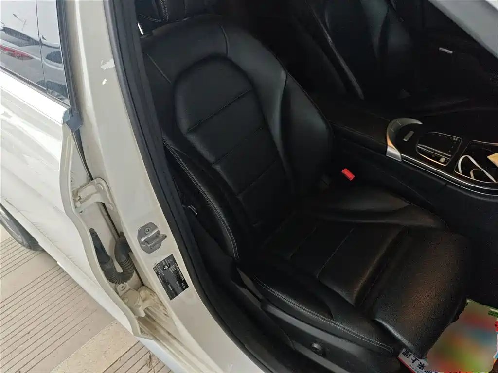 Mercedes-Benz C-Class 2020 — фото 25