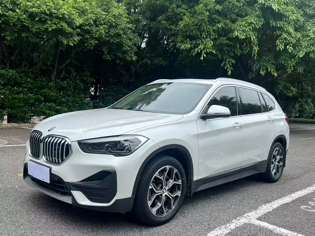 BMW X1 2020 — фото 3