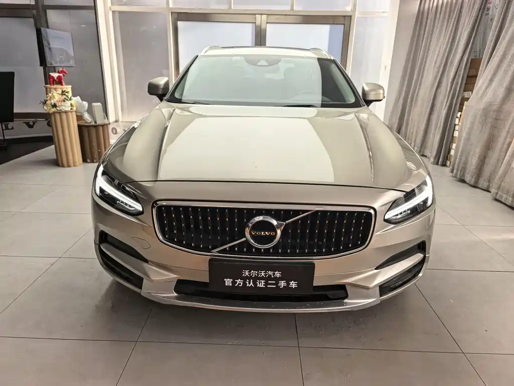 Volvo V90 2019 — фото 2