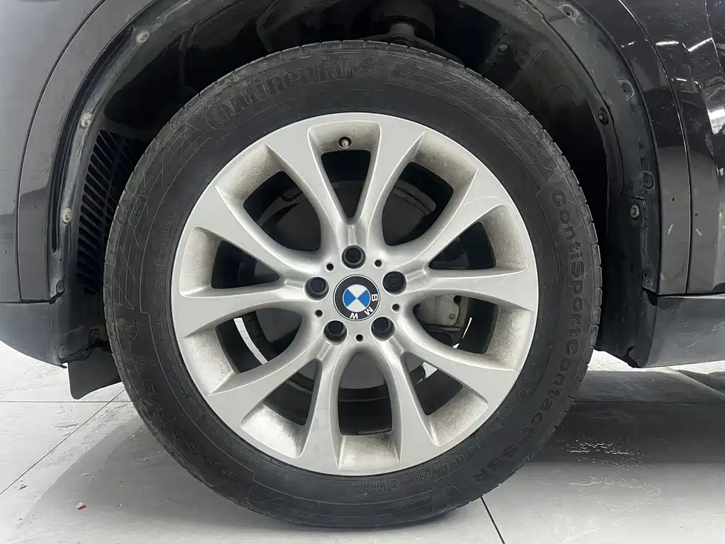 BMW X5 2018 — фото 2